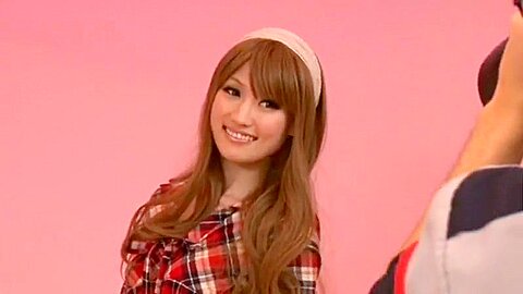 Horny Japanese model Mizuki in Crazy Gangbang JAV clip